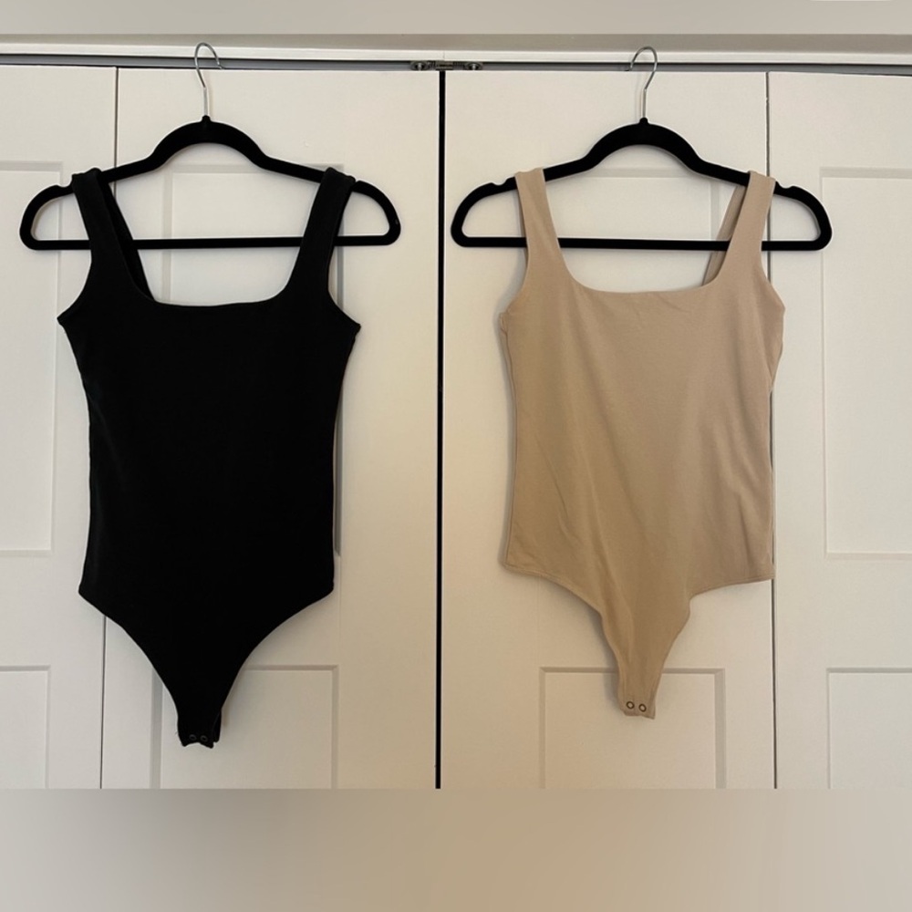 Lot of 2 Abercrombie square neck body suits size S